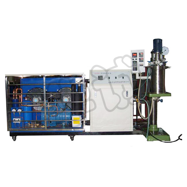 超临界合成装置